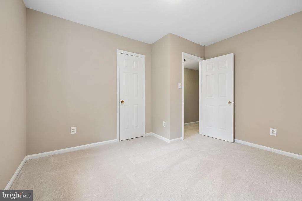 Photo of 15922 EDGEWOOD DRIVE