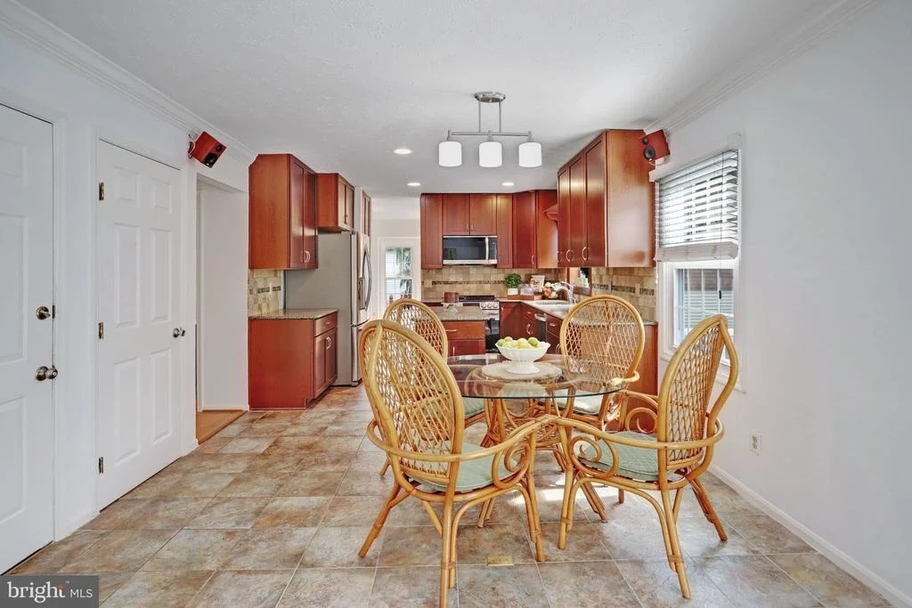 Photo of 2002 JONATHAN DRIVE