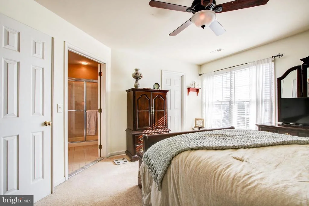Photo of 602 MARBLEWING COURT