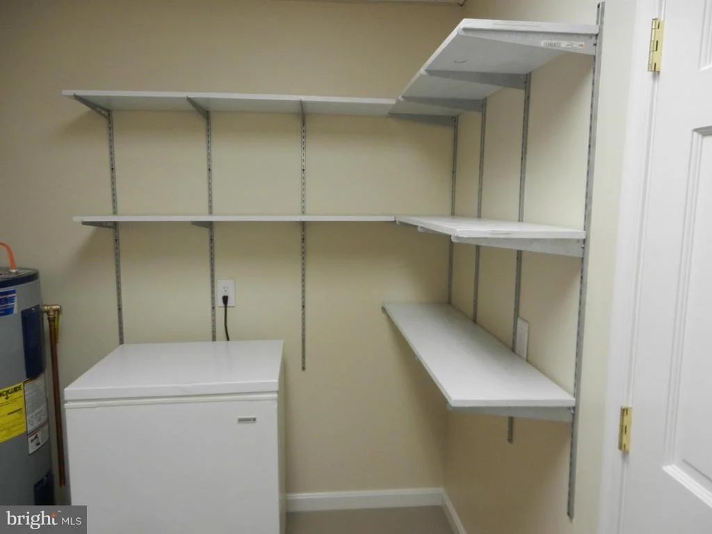 Photo of 45286 BAREFOOT DRIVE