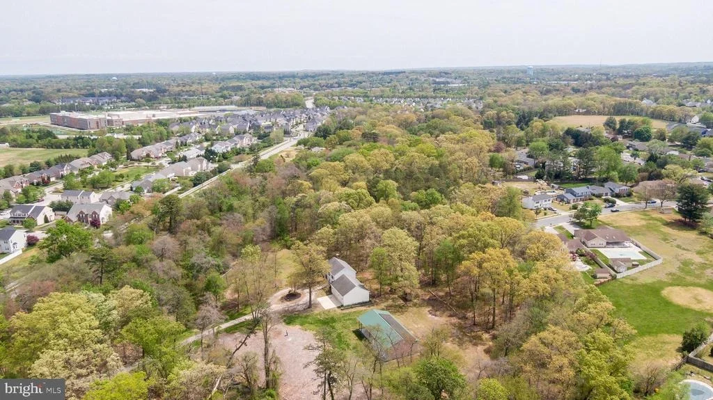 Photo of 525 UPTON ROAD