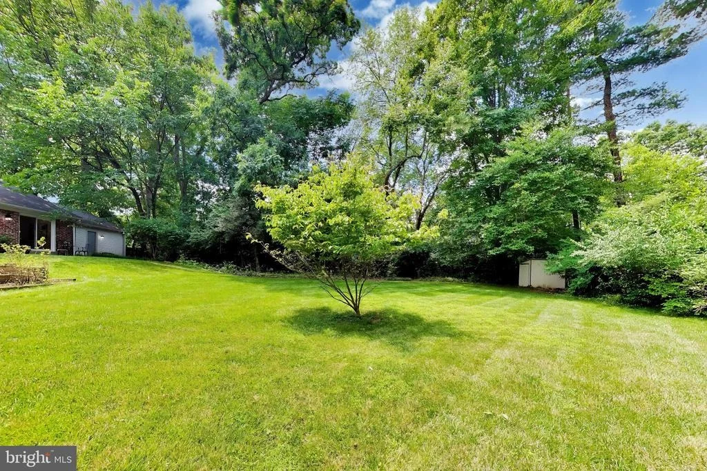 Photo of 4 ORCHARD WAY N