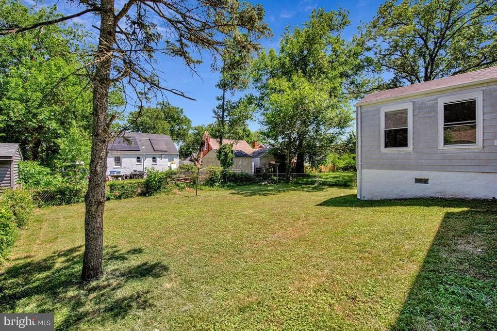 Photo of 9035 48TH PLACE
