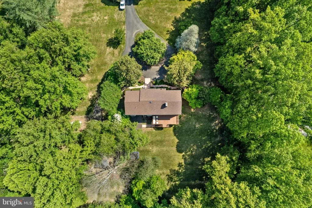 Photo of 13112 LAUREL GLEN ROAD