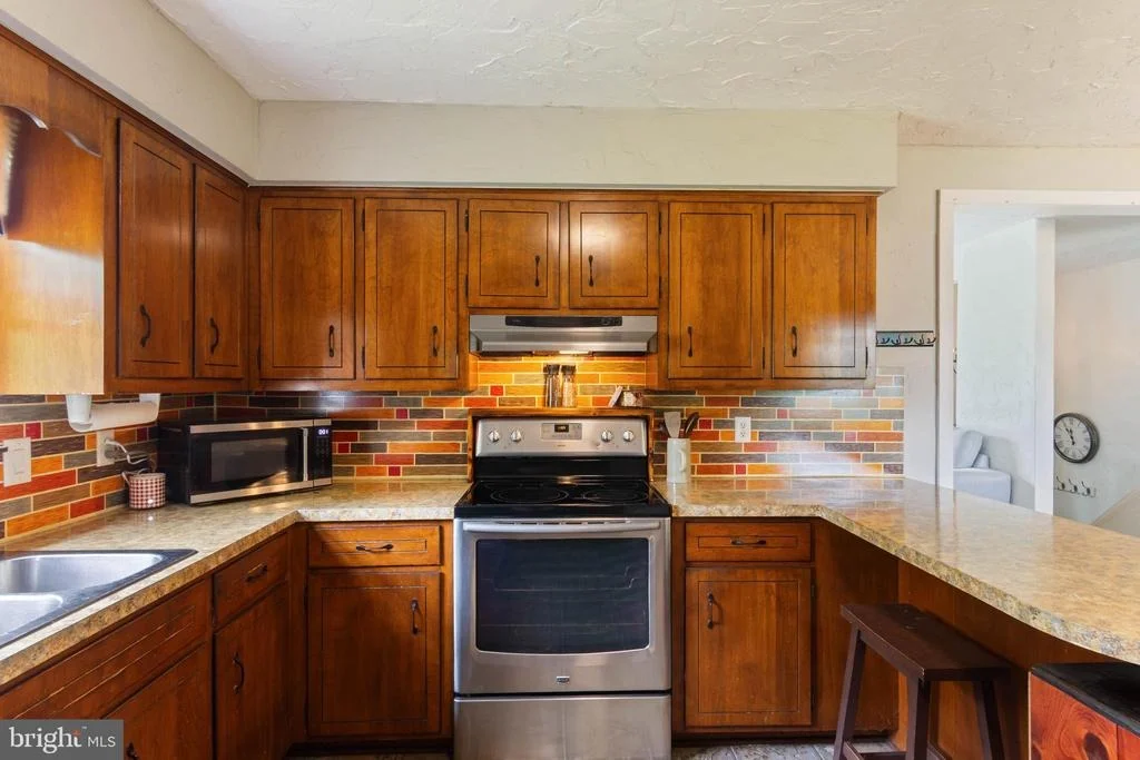 Photo of 185 PINE GROVE ROAD