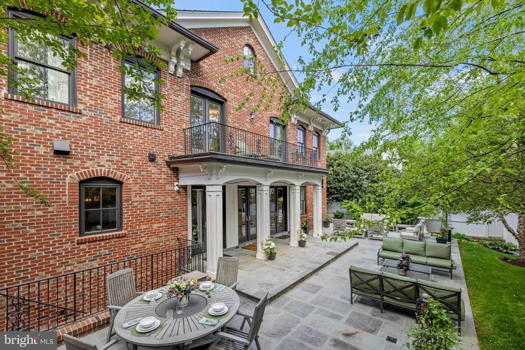 Photo of 4410 MEADOW ROAD NW