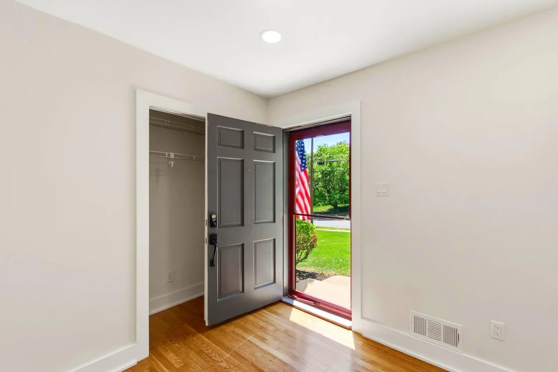 Photo of 7708 JANSEN DRIVE