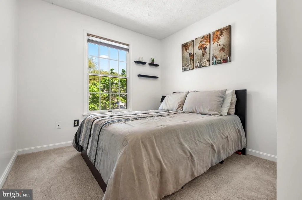 Photo of 1315 SOMERSET ROAD