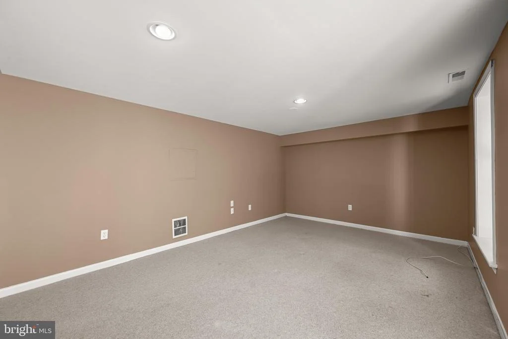Photo of 10604 HARPOON HILL