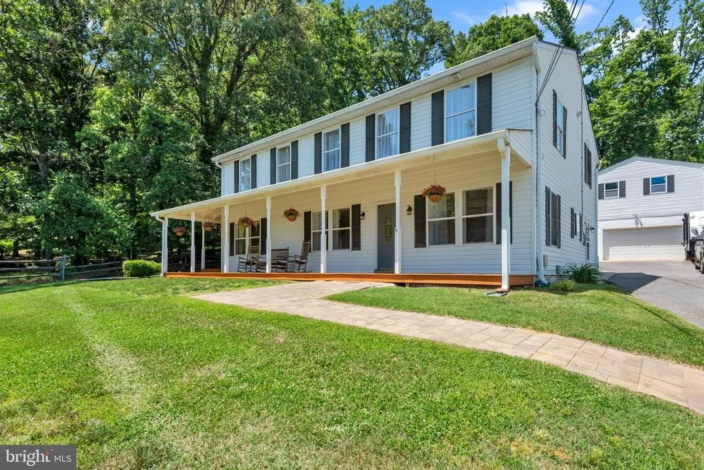 Photo of 934 SHORE ACRES ROAD
