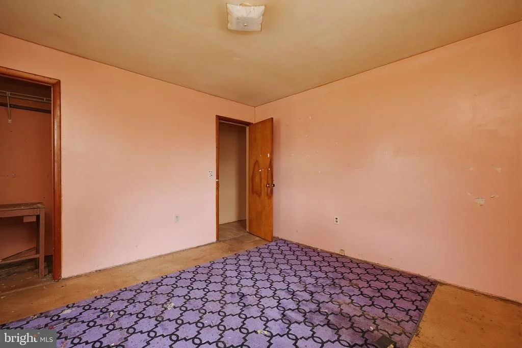 Photo of 828 LEE ROAD