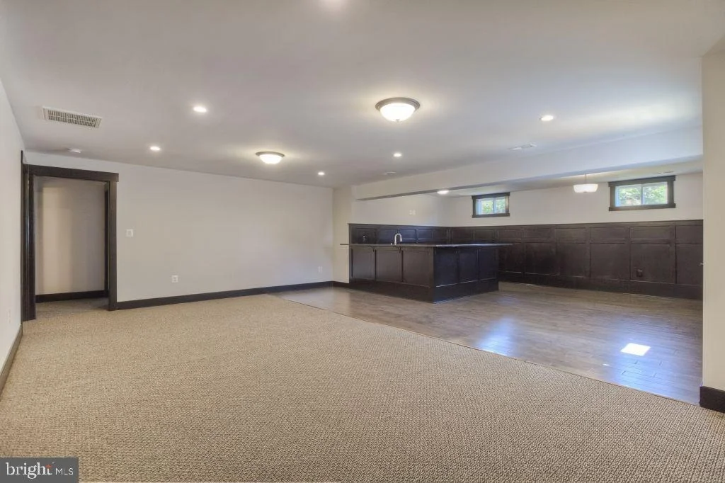Photo of 480 LEELAND ROAD