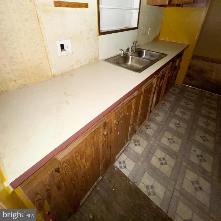 Photo of 8045 SOLLEY ROAD