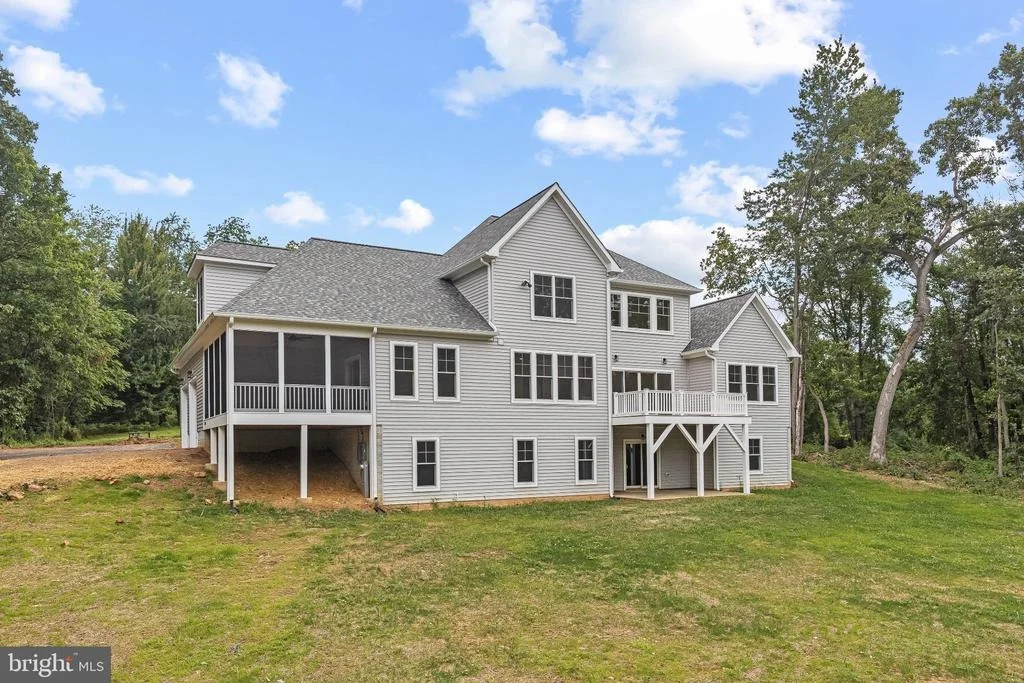 Photo of 2624 BACHMAN ROAD