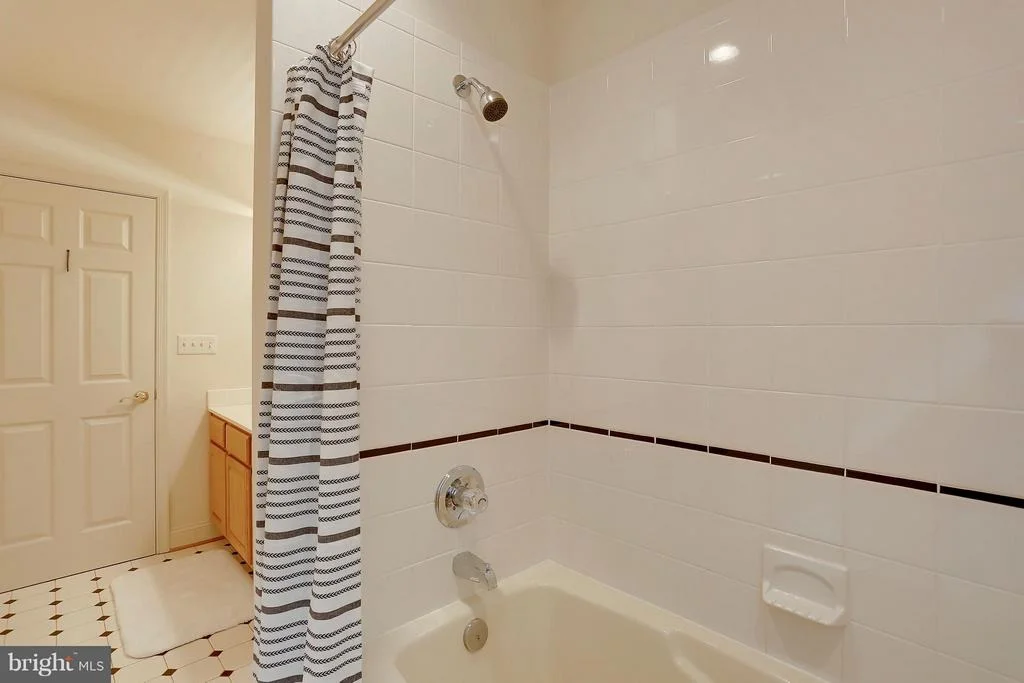 Photo of 24500 STRINGTOWN ROAD