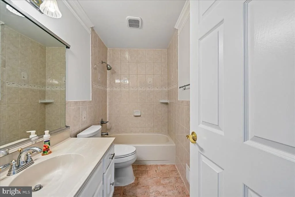 Photo of 7592 RUXTON DRIVE