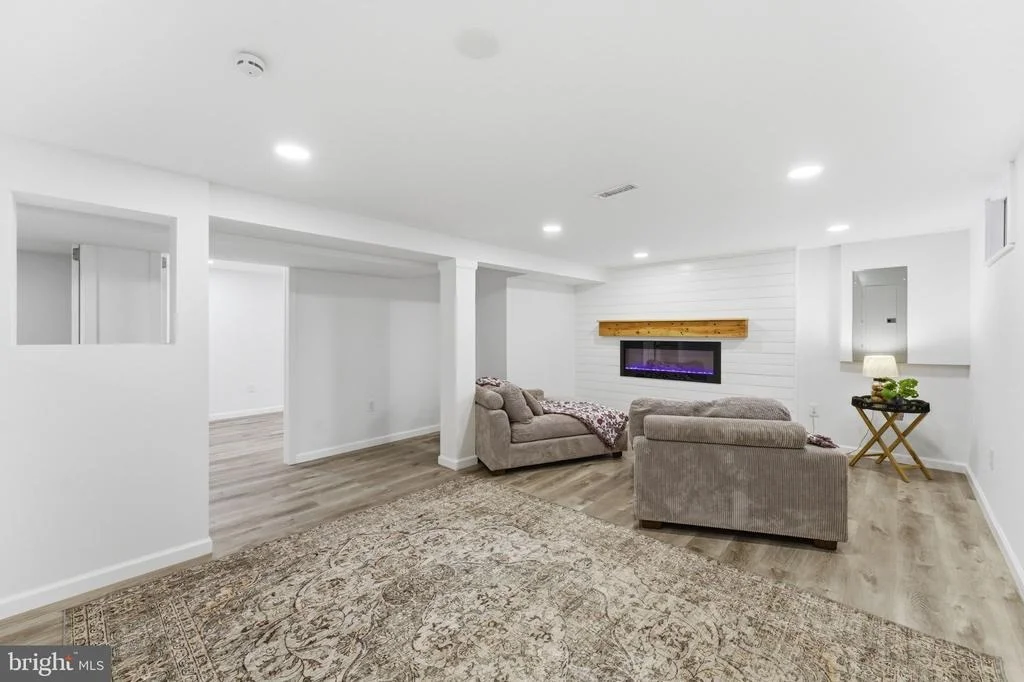 Photo of 10811 TENBROOK COURT
