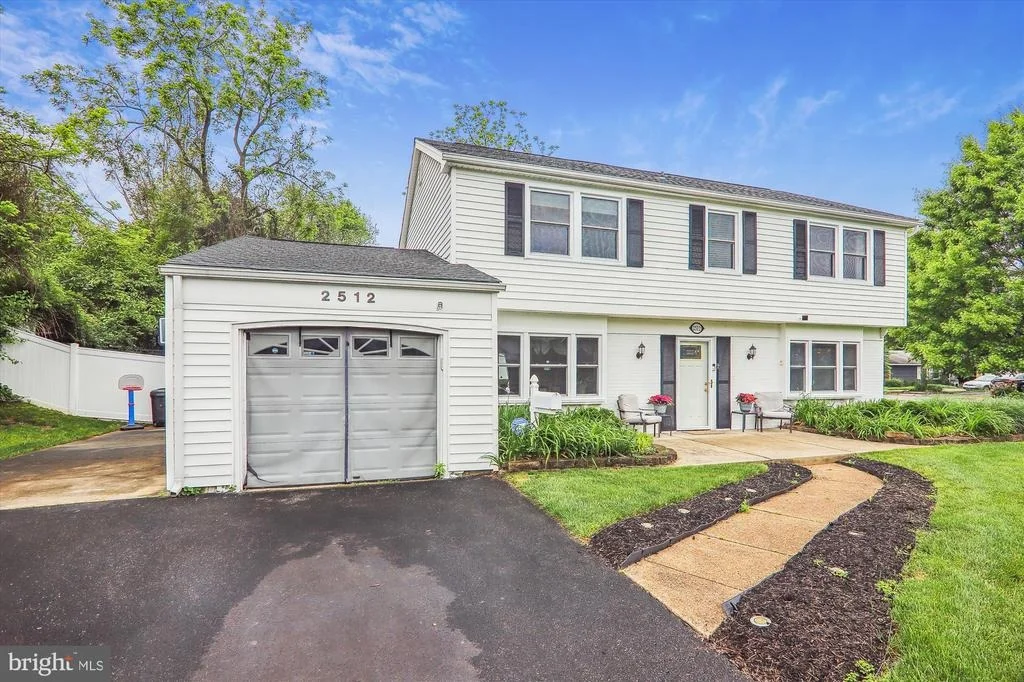 Photo of 2512 KENNET LANE