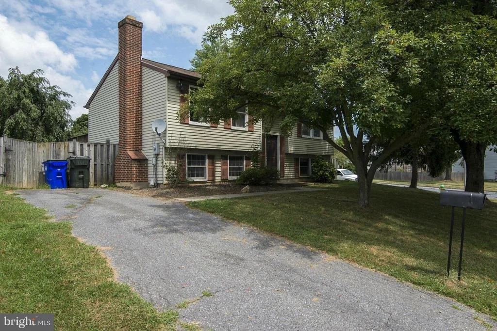 Photo of 1700 DOGWOOD DRIVE