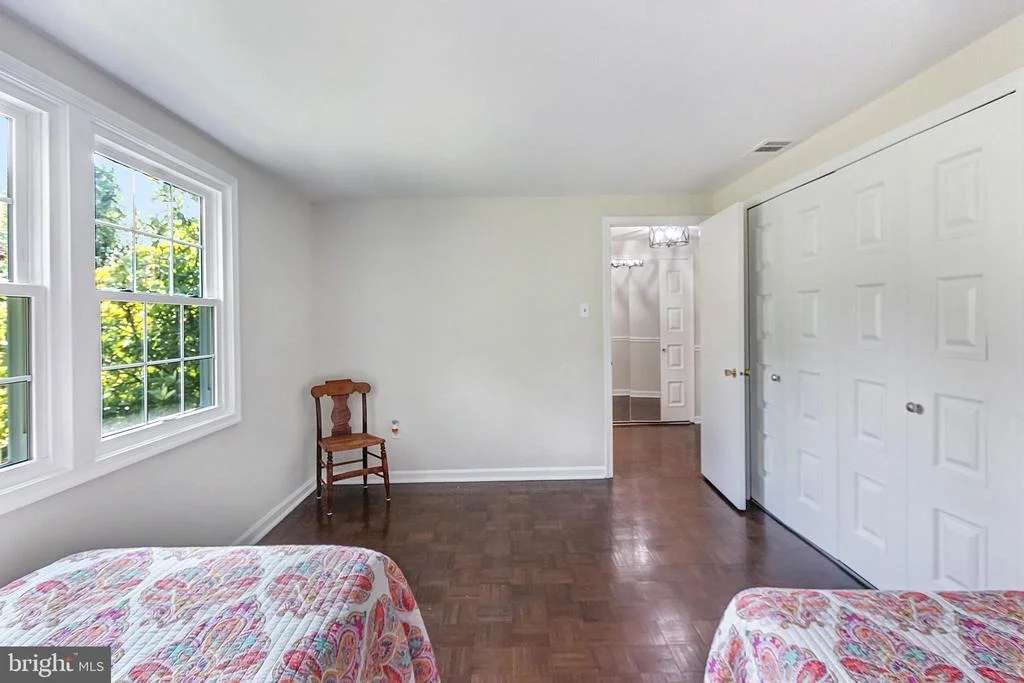 Photo of 2808 VILLAGE LANE