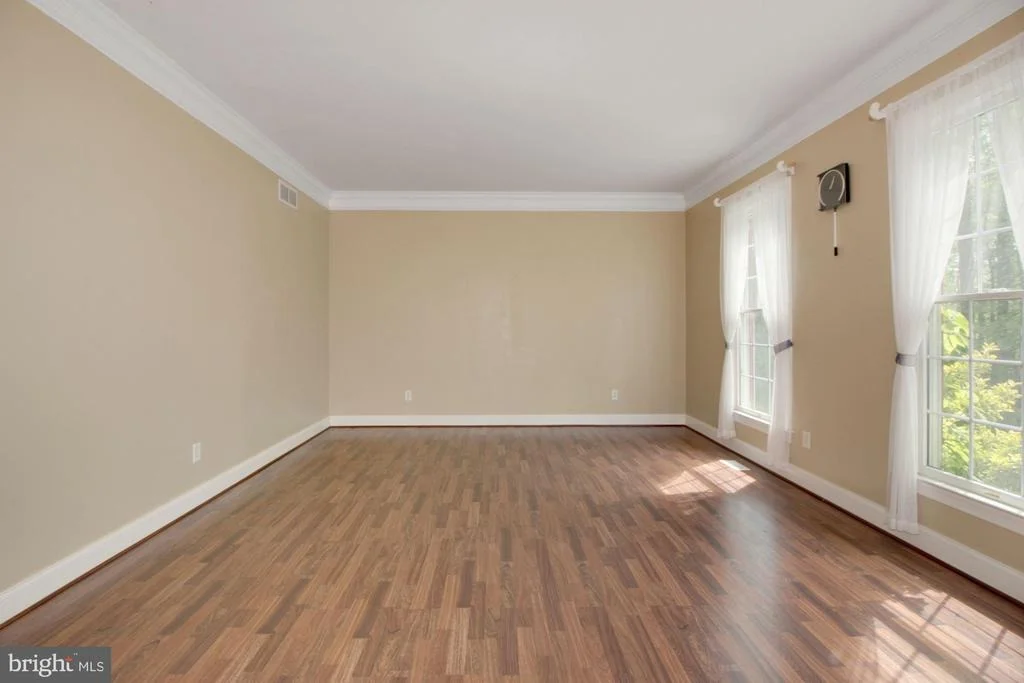 Photo of 1105 THOMPSON WAY