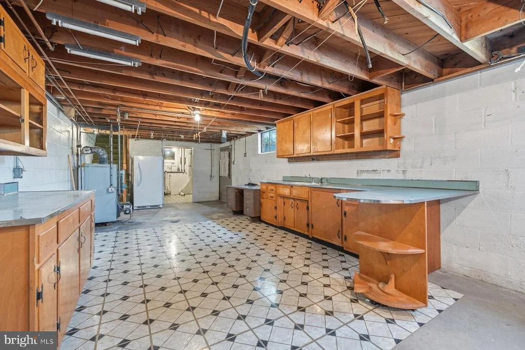 Photo of 16 LINDEN BOULEVARD