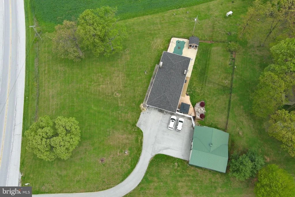 Photo of 5111 HANOVER PIKE