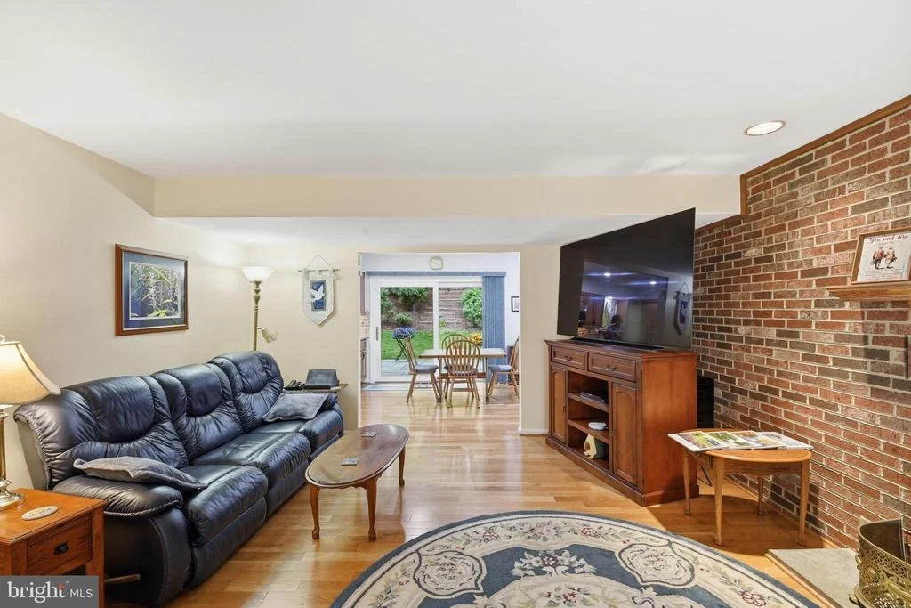 Photo of 2304 HIDDEN VALLEY LANE