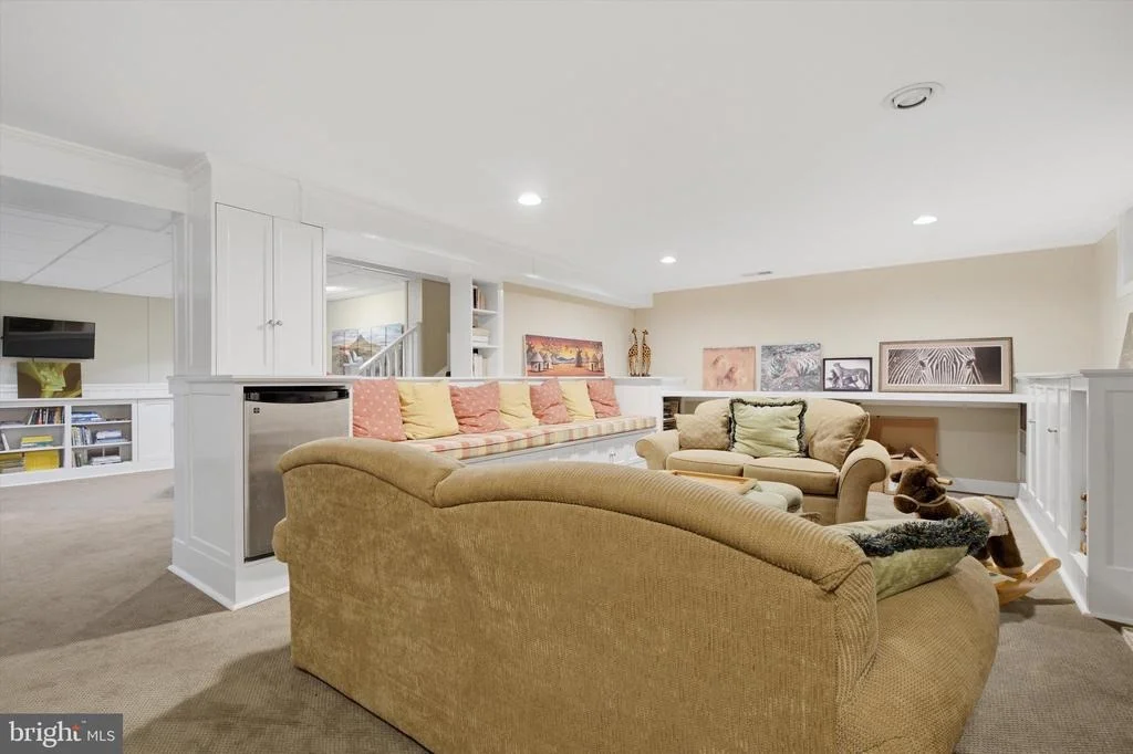 Photo of 2 BELLEMORE ROAD