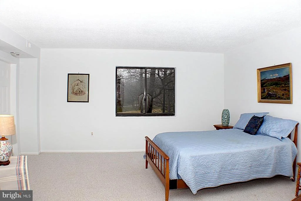 Photo of Unit 1218 at 15101 INTERLACHEN DRIVE