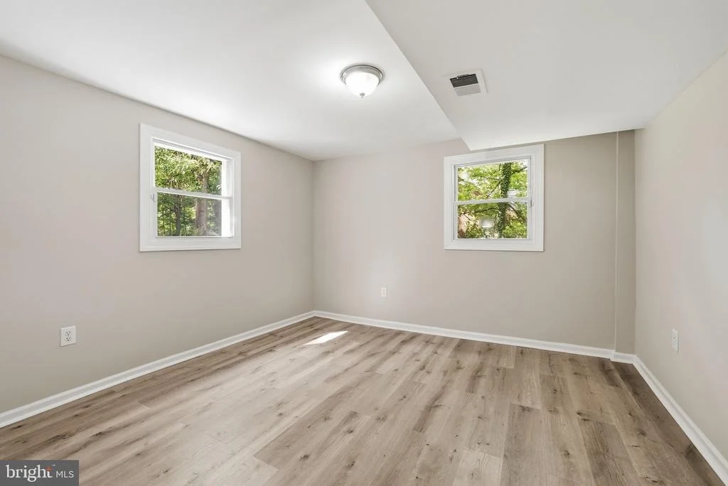Photo of 4915 SHARON ROAD