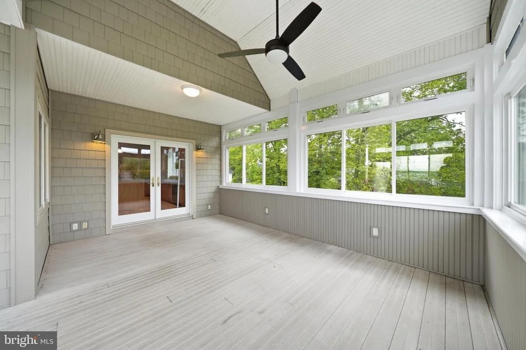 Photo of 160 CLIFFVIEW DRIVE