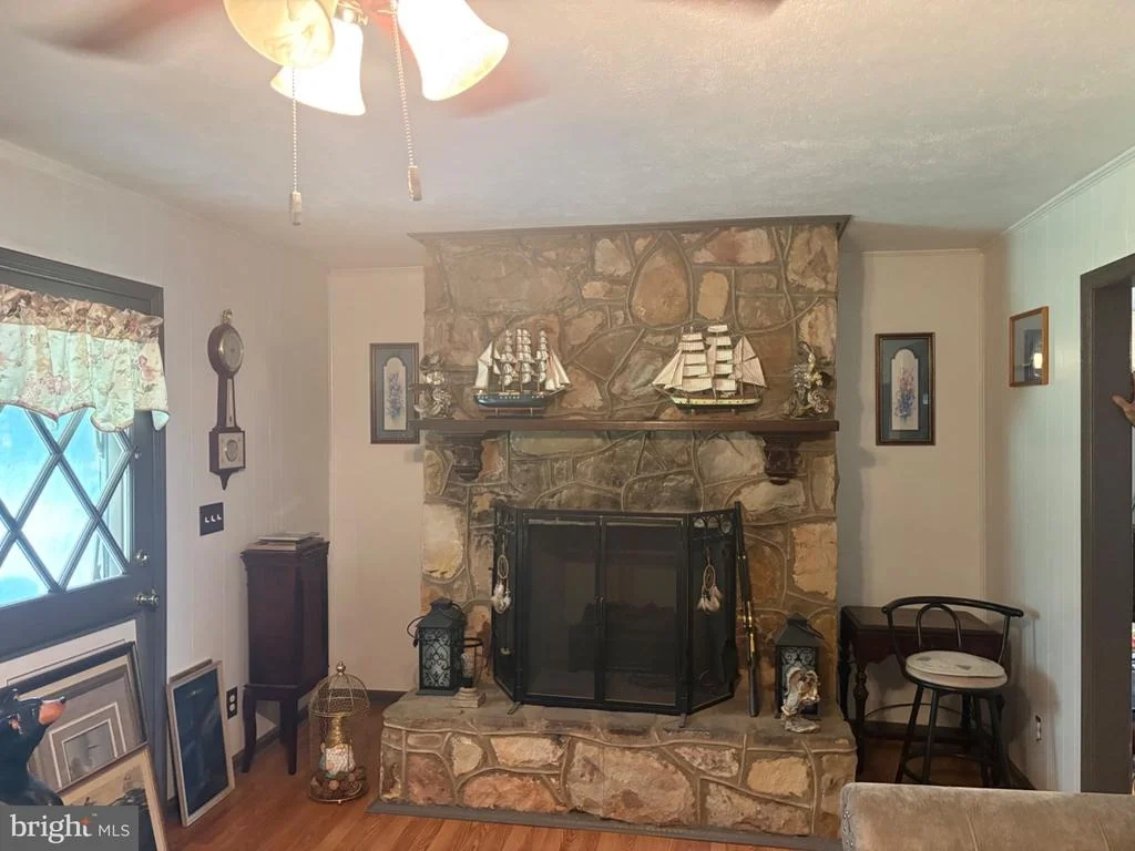 Photo of 2242 SHELBY ROAD