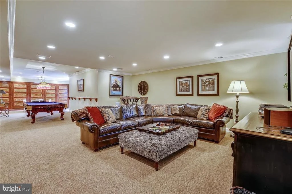 Photo of 21129 GOLF ESTATES DRIVE