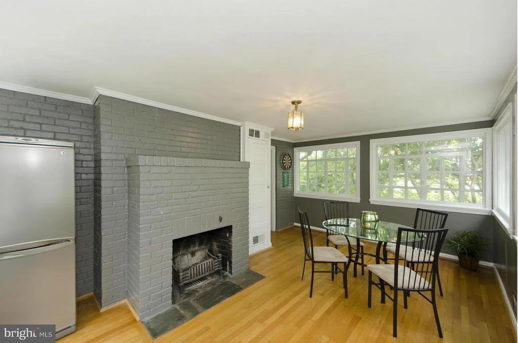 Photo of 6016 FORT HUNT ROAD