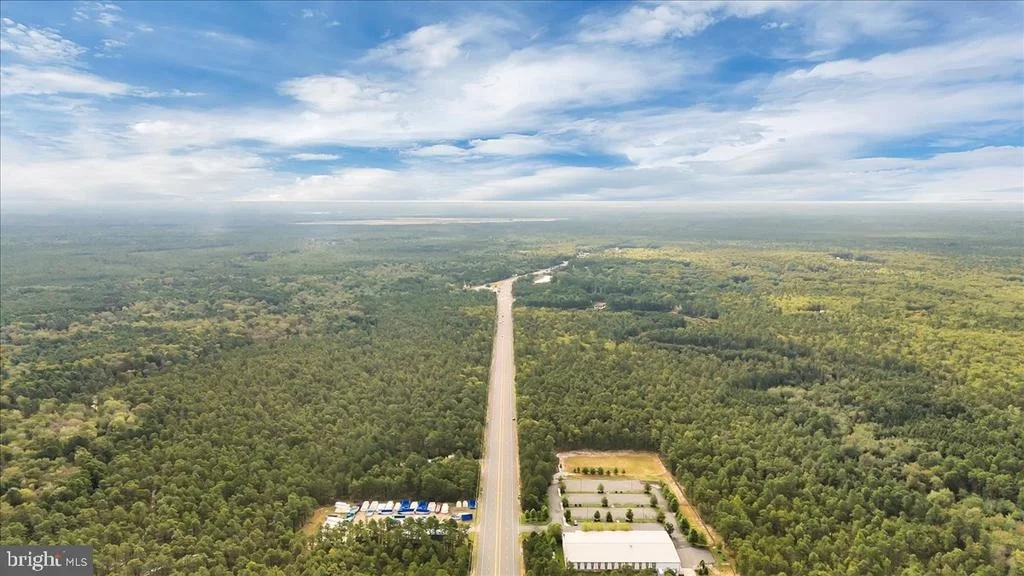 Photo of 1206 BLACK HORSE PARK