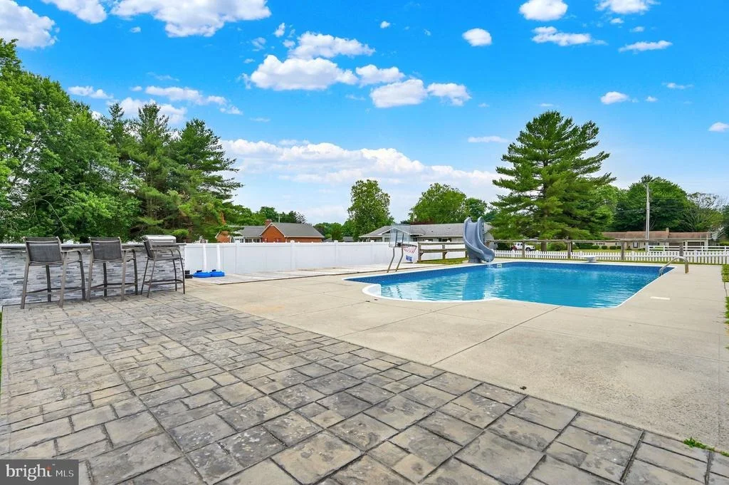 Photo of 46 STONE RIDGE DRIVE