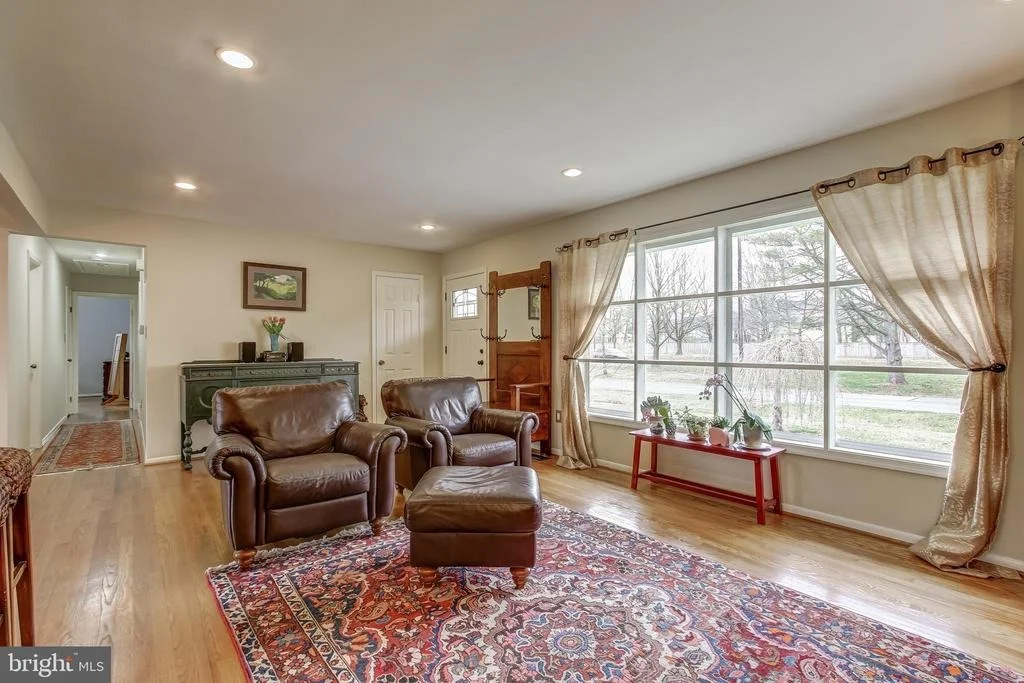 Photo of 4113 OLNEY LAYTONSVILLE ROAD