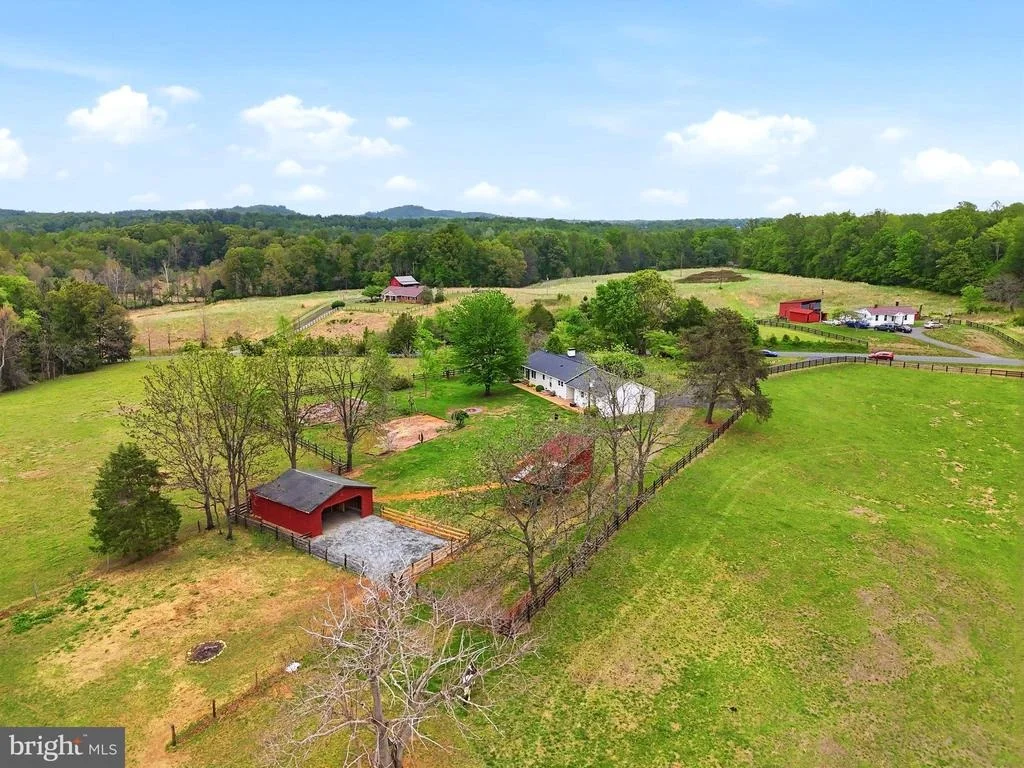 Photo of 481 JAMES CITY ROAD