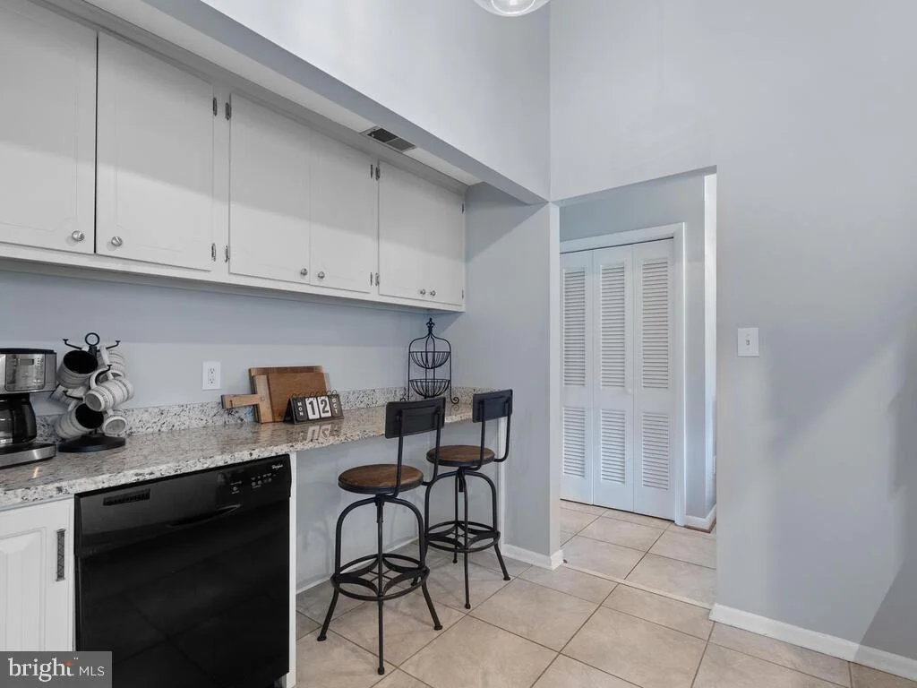 Photo of 7405 HILLTOP DRIVE
