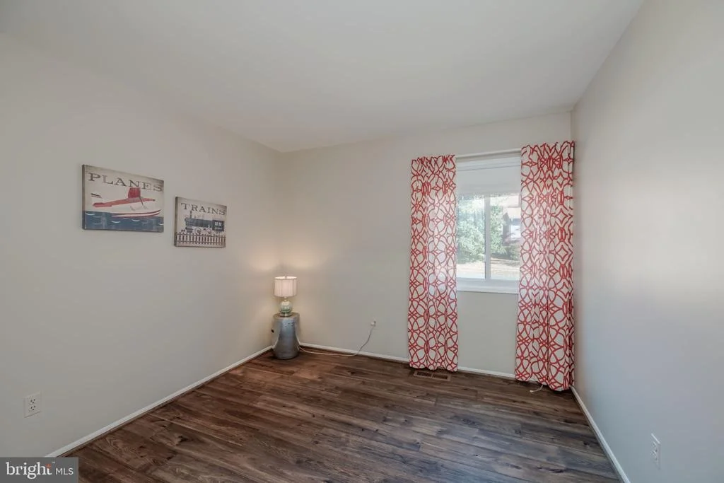 Photo of 8815 BURBANK ROAD