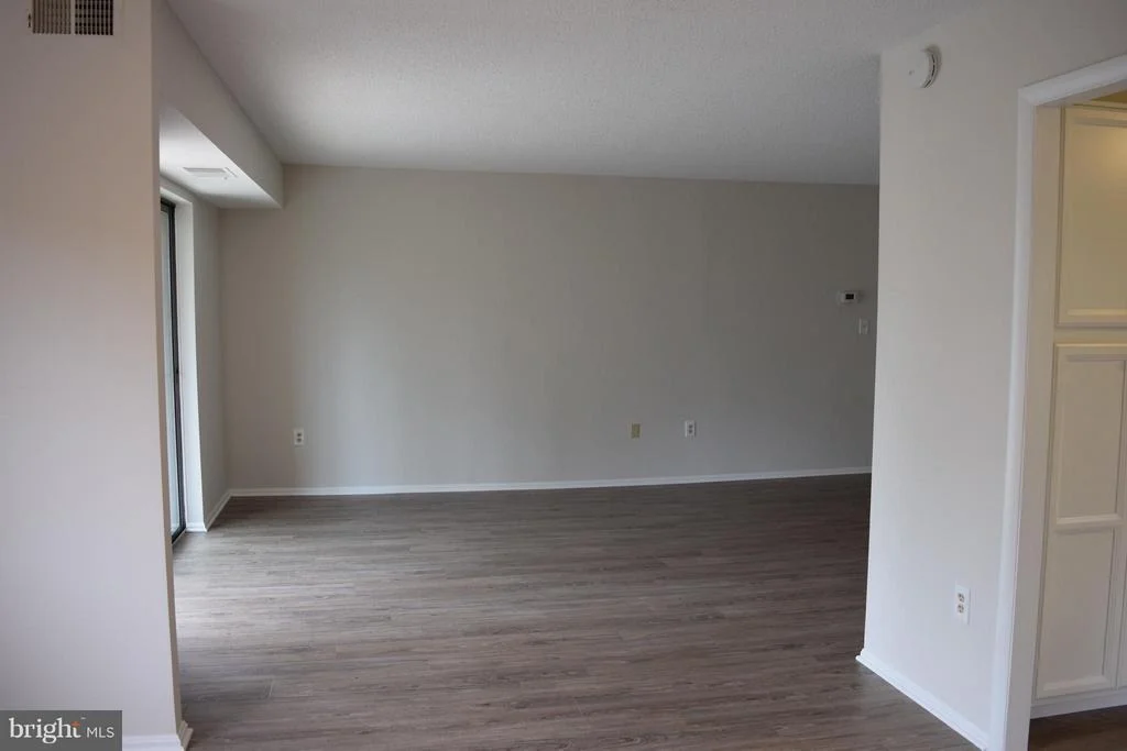 Photo of Unit 3425 at 15115 INTERLACHEN DRIVE
