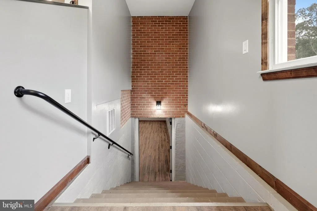 Photo of 210 JACKSON DRIVE