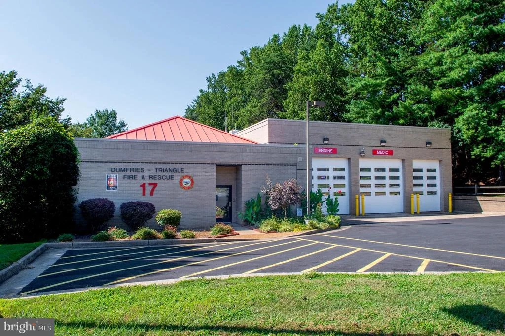 Photo of 15919 FAIRWAY DRIVE