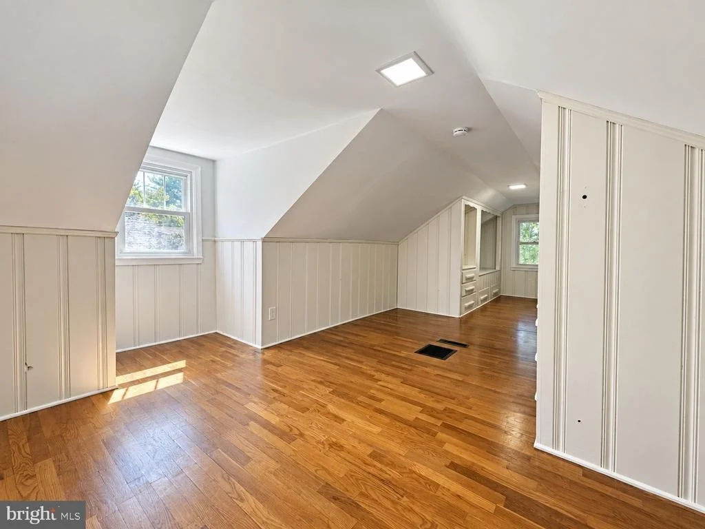 Photo of 8921 YELLOW SPRINGS ROAD