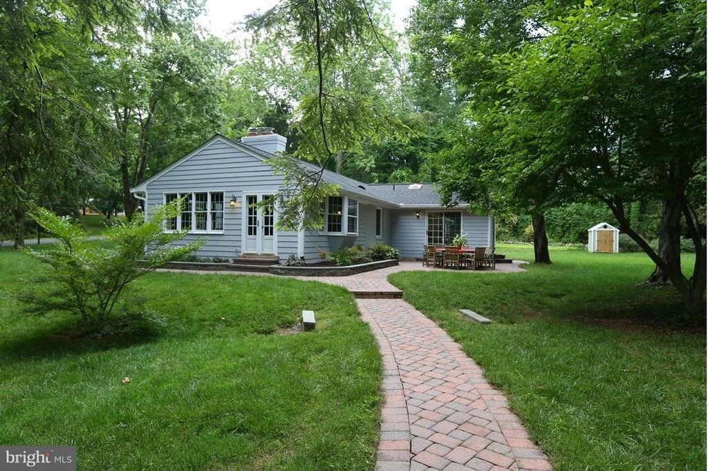 Photo of 13005 FOXDEN DRIVE