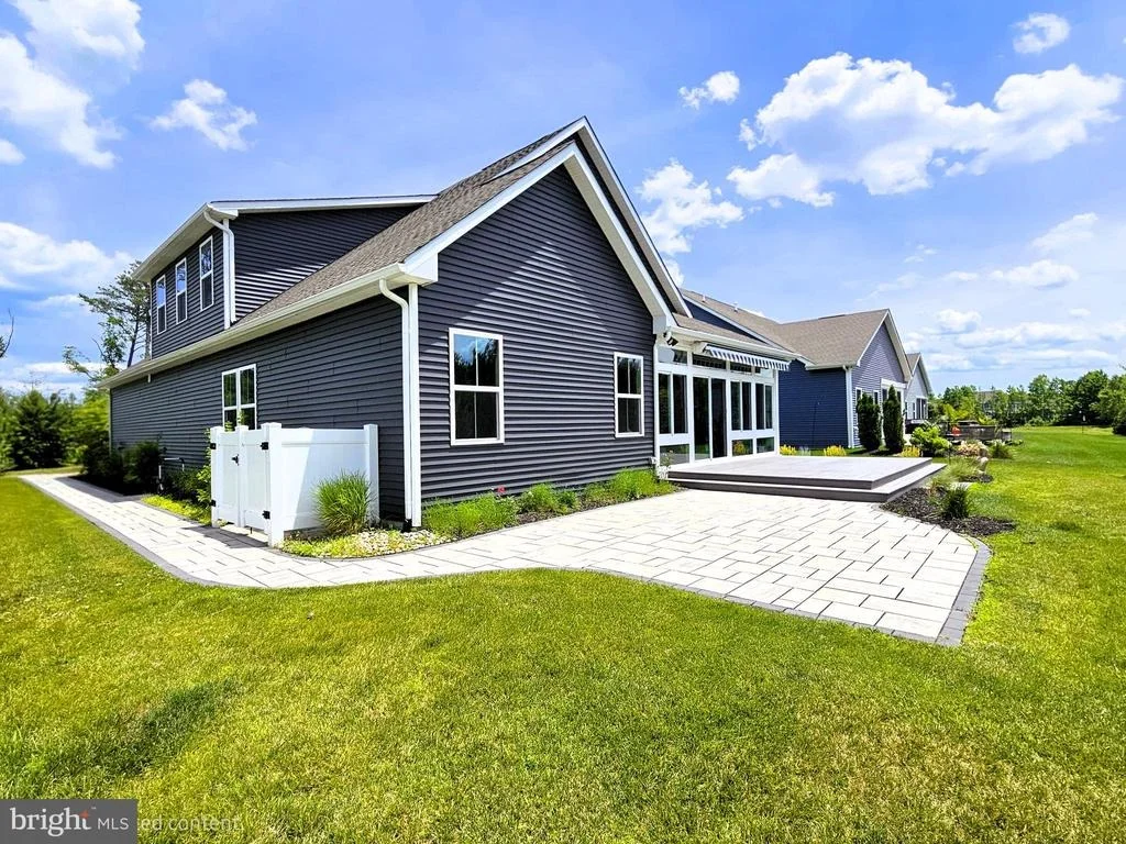 Photo of 36747 GREENWAY DRIVE