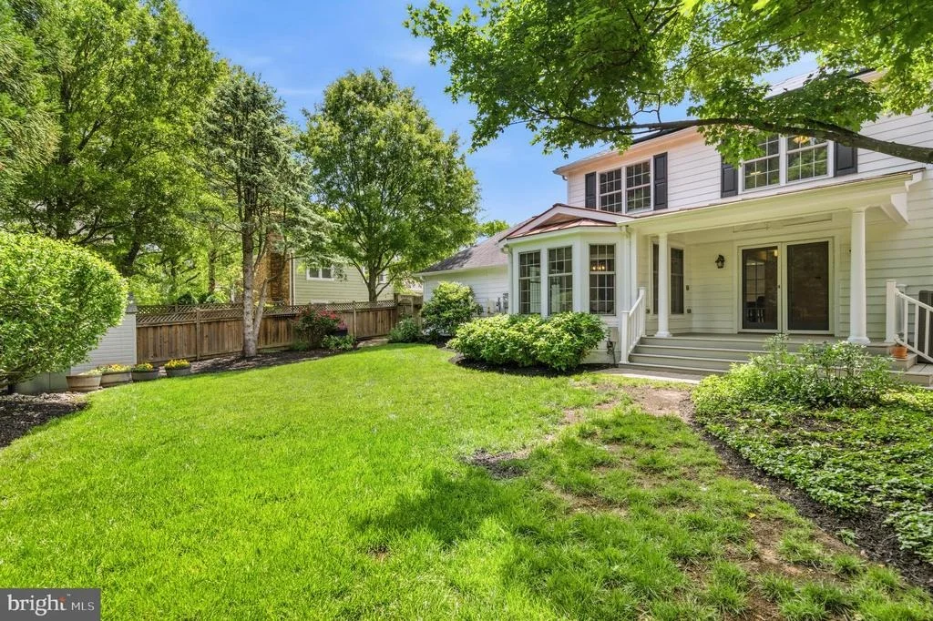 Photo of 4007 W BRADDOCK ROAD