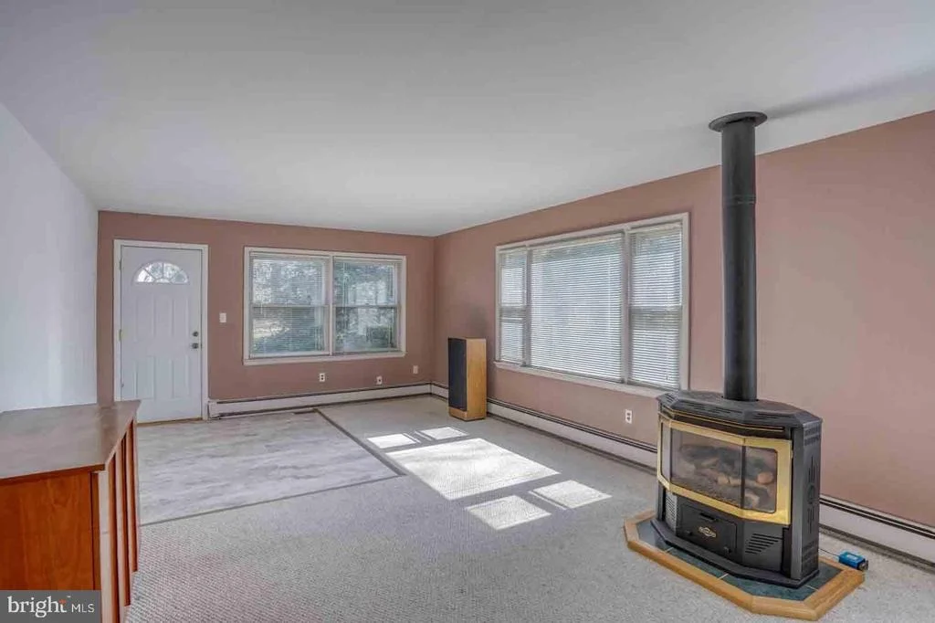 Photo of 74 S FAIRFIELD DRIVE