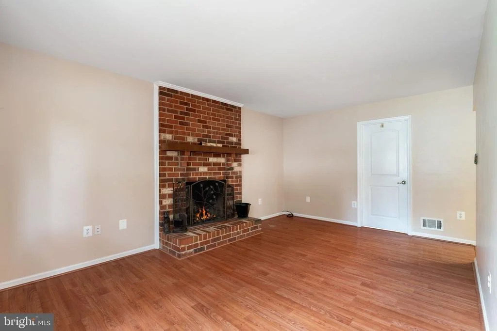 Photo of 4084 BRAXTON ROAD
